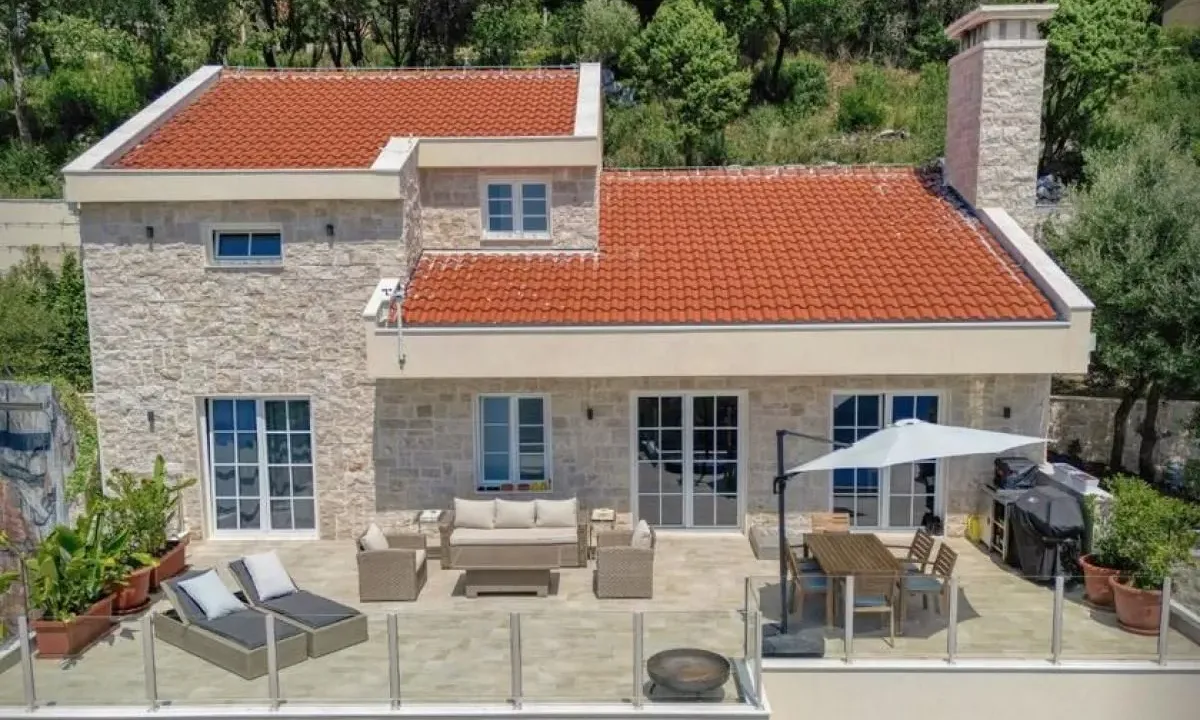 Prodaja, kuća, 240m², Podi, Herceg Novi