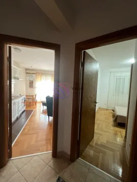Izdavanje, jednosoban stan, 45m², Stari Aerodrom, Podgorica - image 8