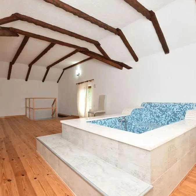Prodaja, kuća, 290m², Kruševice, Herceg Novi