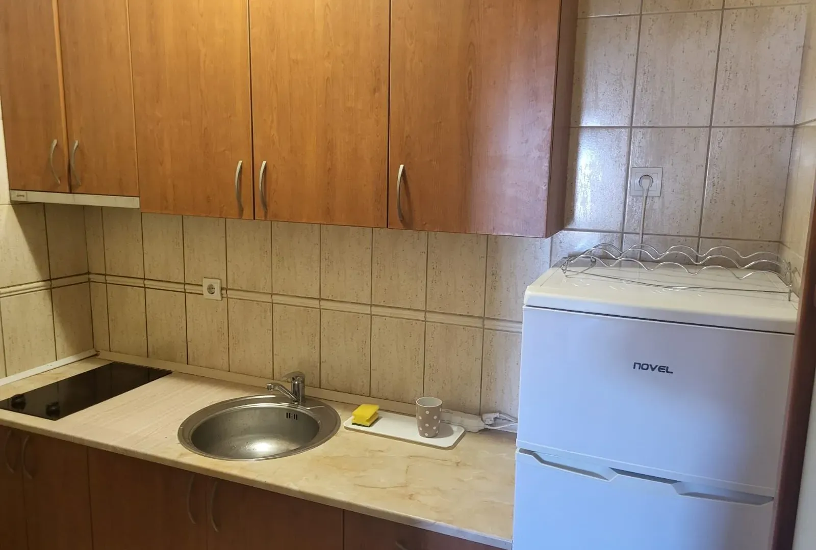 Izdavanje, garsonjera, 39m², Budva, Crna Gora
