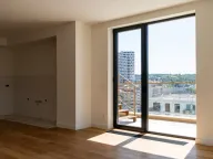 Sale, four bedroom apartment, 275m², Beograd Na Vodi, Beograd - image 12