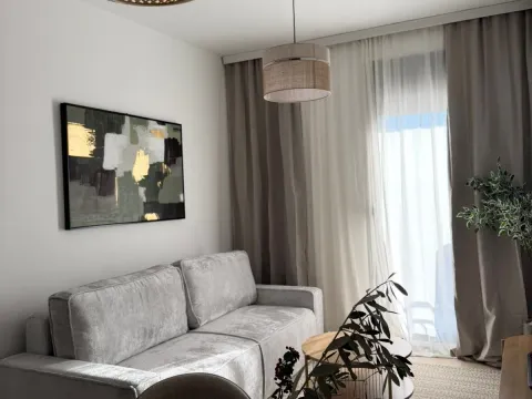 Izdavanje, jednosoban stan, 37m², Tološi, Podgorica - image 2