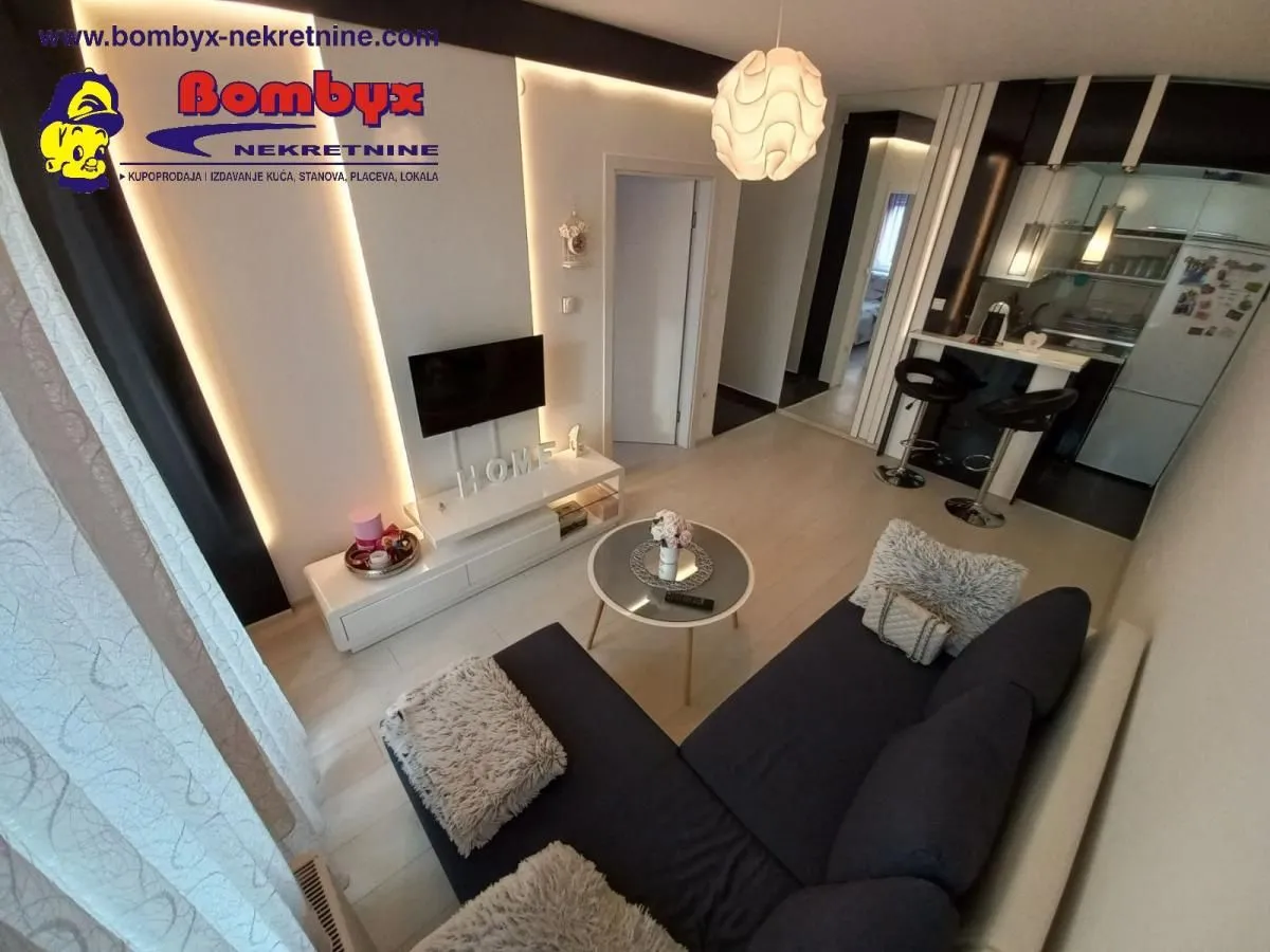 Rent, one bedroom apartment, 38m², Grbavica, Novi Sad Sve Podlokacije