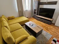 Prodaja, trosoban stan, 50m², Karaburma, Palilula Sve Podlokacije - image 1