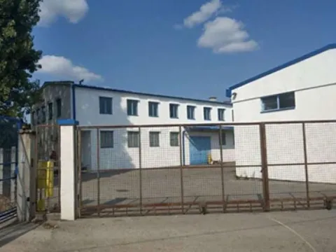 Rent, office space, 630m², Čukarica, Beograd