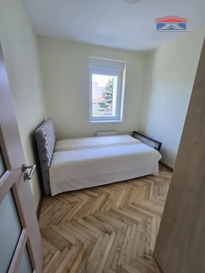 Prodaja, trosoban stan, 80m², Adamovićevo Naselje, Novi Sad Sve Podlokacije