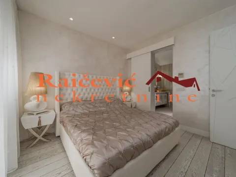 Sale, two bedroom apartment, 136m², Autokomanda, Voždovac Sve Podlokacije - image 4