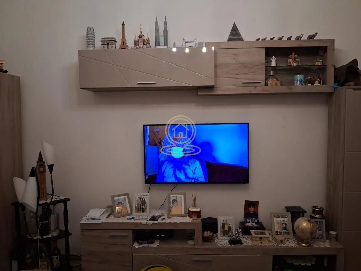 Prodaja, trosoban stan, 70m², Mala vaga, Kragujevac