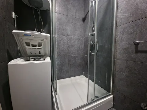 Rent, one bedroom apartment, 45m², Lastva Grbaljska, Kotor - image 7