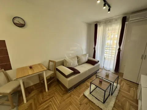 Prodaja, garsonjera, 25m², Detelinara, Novi Sad Sve Podlokacije - image 5