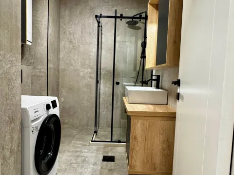 Rent, one bedroom apartment, 65m², Tološi, Podgorica - image 11