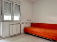 Rent, house, 200m², Tološi, Podgorica - image 12