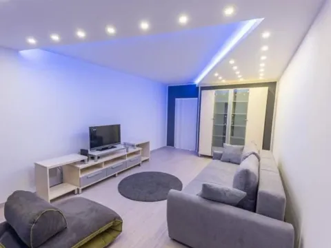 Izdavanje, jednosoban stan, 42m², Stari Grad, Beograd - image 7