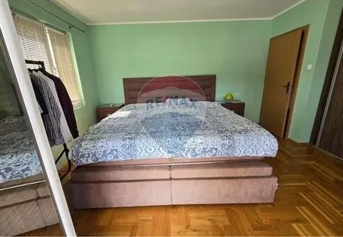 Izdavanje, kuća, 242m², Zagorič, Podgorica - image 21