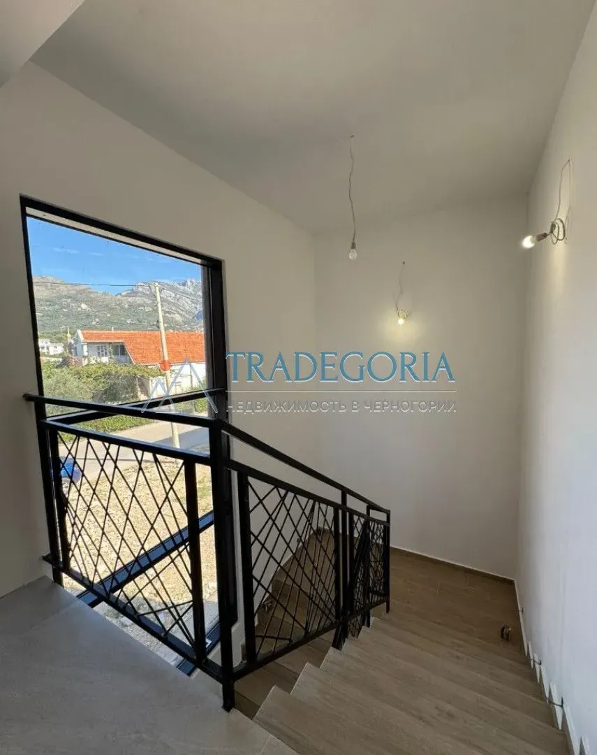 Prodaja, kuća, 196m², Bar, Crna Gora