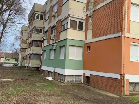 Prodaja, dvosoban stan, 47m², Odžaci, Srbija - image 9