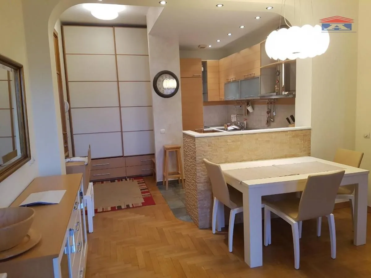Izdavanje, dvosoban stan, 69m², Spens, Novi Sad Sve Podlokacije