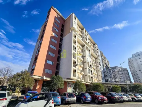 Rent, one bedroom apartment, 50m², Blok 9, Podgorica - image 2