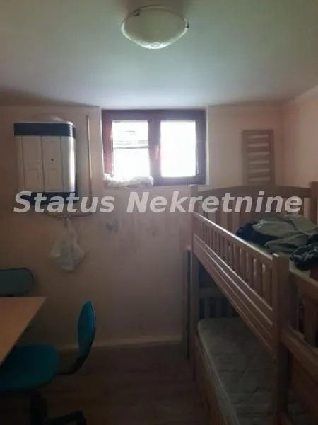 Prodaja, kuća, 250m², Sremski Karlovci, Novi Sad