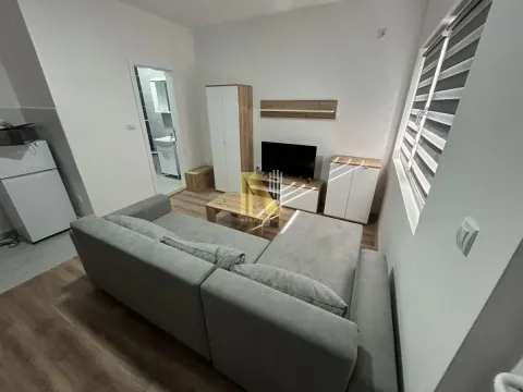 Prodaja, garsonjera, 22m², Adice, Novi Sad Sve Podlokacije - image 2