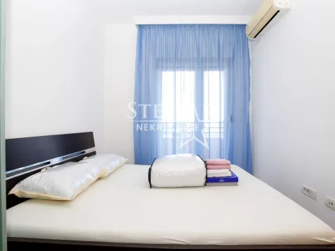 Izdavanje, dvosoban stan, 75m², City Kvart, Podgorica - image 7