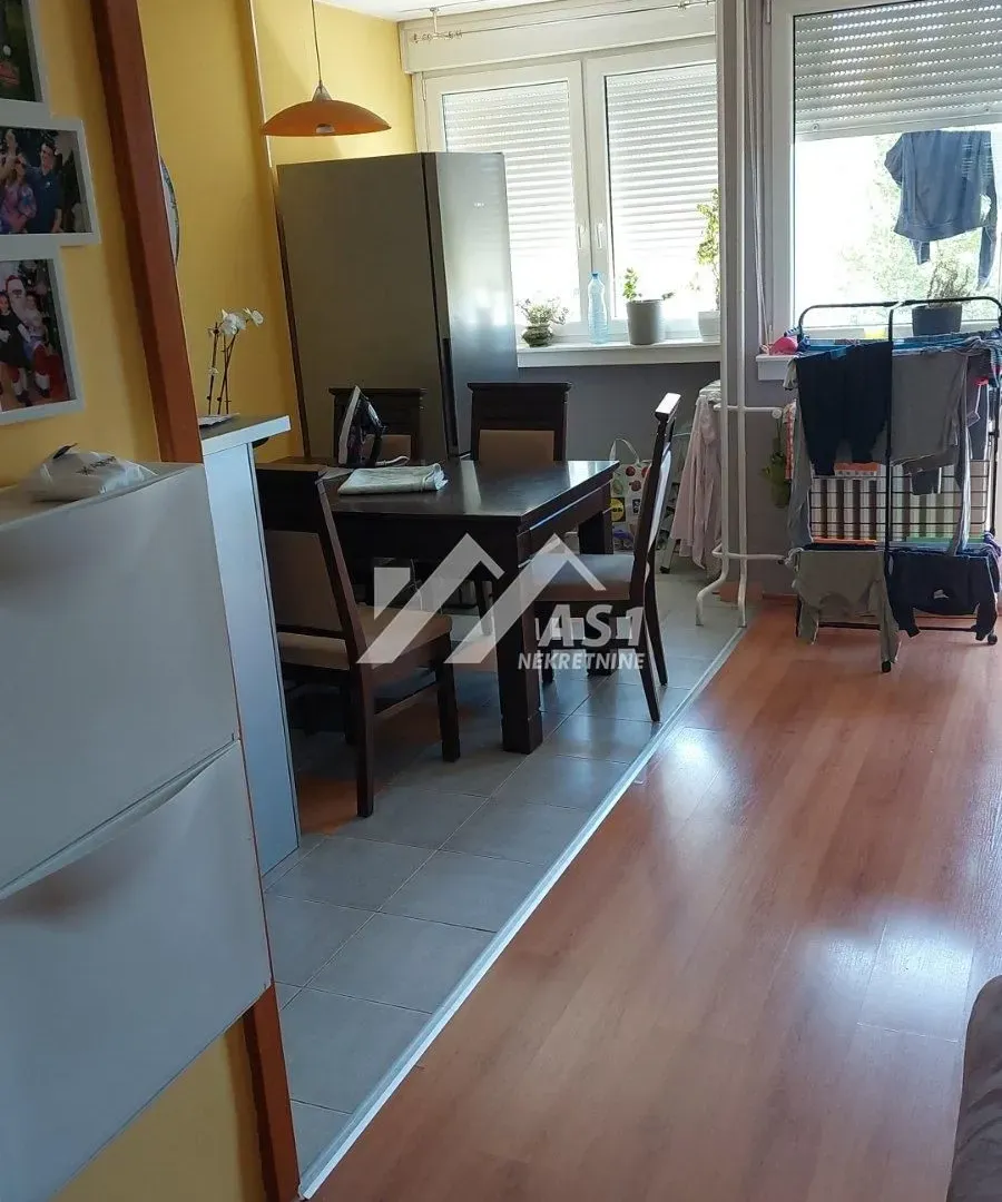 Izdavanje, trosoban stan, 70m², Liman 2, Novi Sad Sve Podlokacije