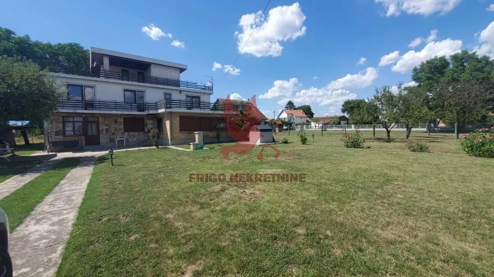 Prodaja, stan, 175m², Mladenovac, Beograd