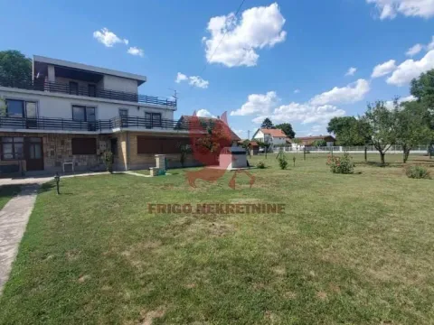 Sale, apartment, 175m², Mladenovac, Beograd