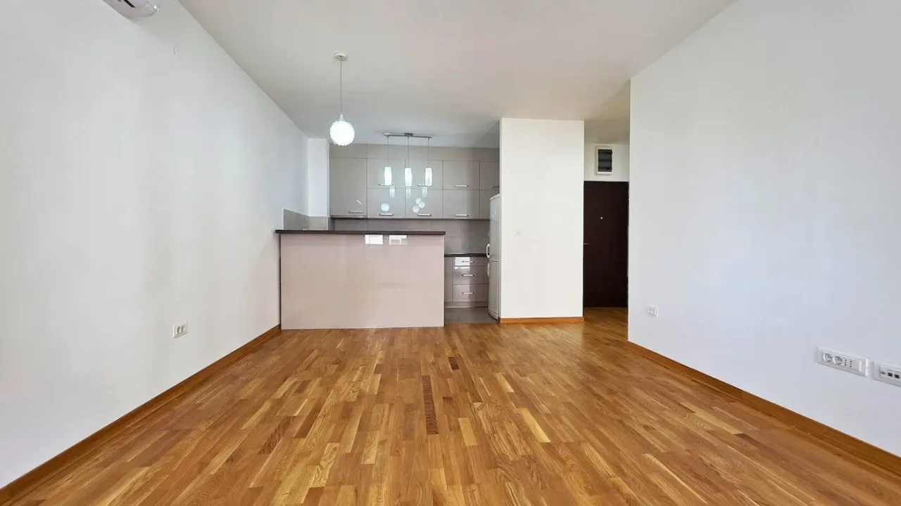Izdavanje, stan, 64m², Zagorič, Podgorica