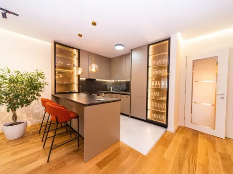 Izdavanje, dvosoban stan, 108m², Central Point, Podgorica - image 4