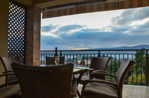 Prodaja, stan, 176m², Tivat, Crna Gora - image 2