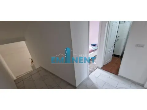 Izdavanje, četvorosoban stan, 81m², Savski Venac, Beograd - image 6