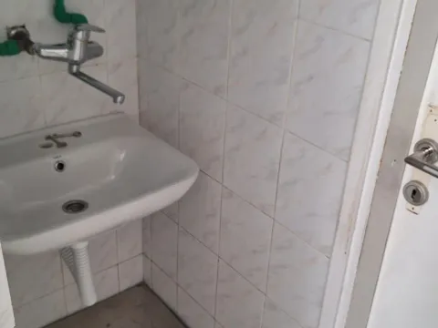Sale, office space, 42m², Novo naselje, Novi Sad - image 8
