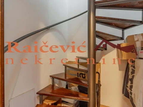 Sale, two bedroom apartment, 51m², Zemun Gornji Grad, Zemun Sve Podlokacije - image 15