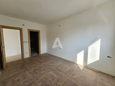 Prodaja, trosoban stan, 150m², Bečići, Budva - image 6