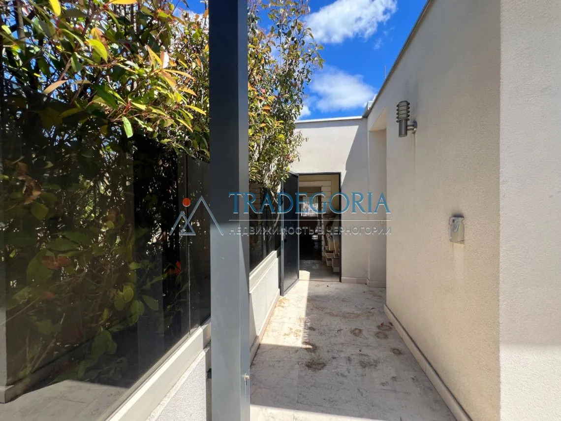 Prodaja, trosoban stan, 640m², Budva, Crna Gora