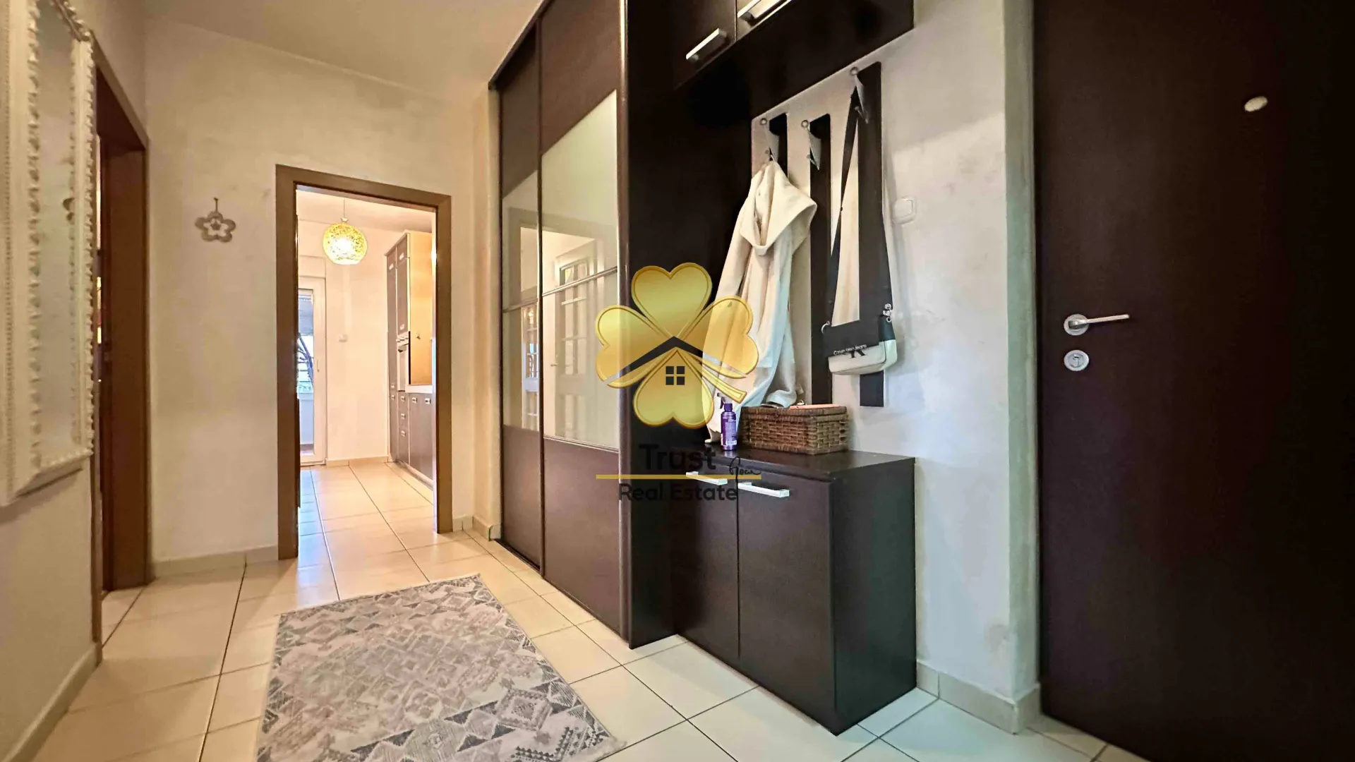 Rent, three bedroom apartment, 105m², Stari Aerodrom, Podgorica
