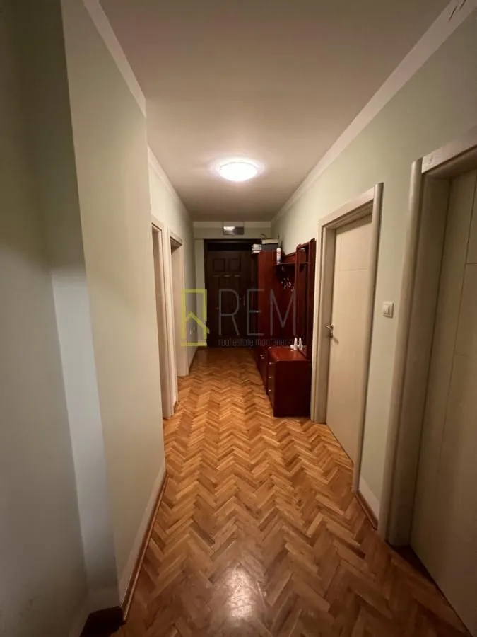 Prodaja, trosoban stan, 76m², Zagorič, Podgorica