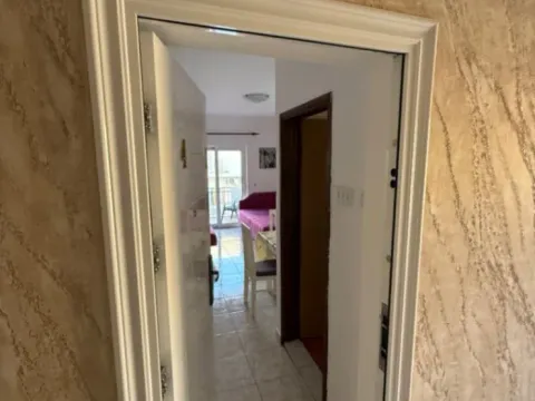 Rent, studio apartment, 35m², Ilino, Bar