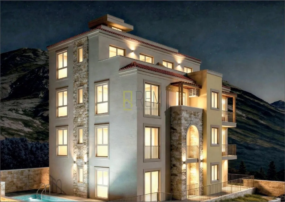 Prodaja, dvosoban stan, 62m², Sutomore, Bar