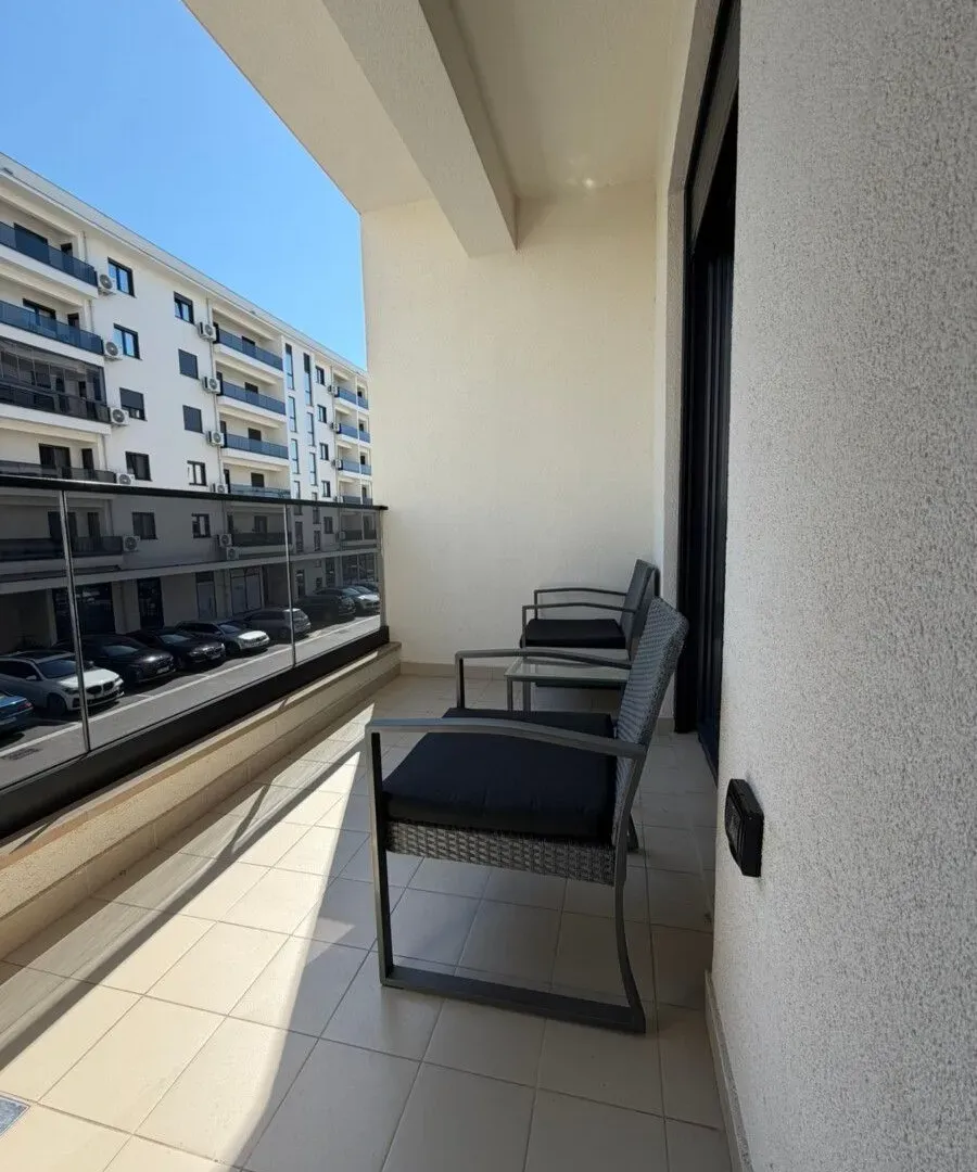 Izdavanje, jednosoban stan, 48m², City Kvart, Podgorica