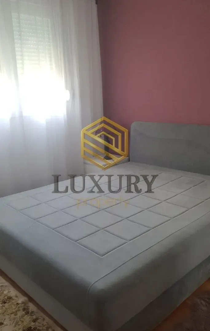 Rent, three bedroom apartment, 100m², Blok 5, Podgorica