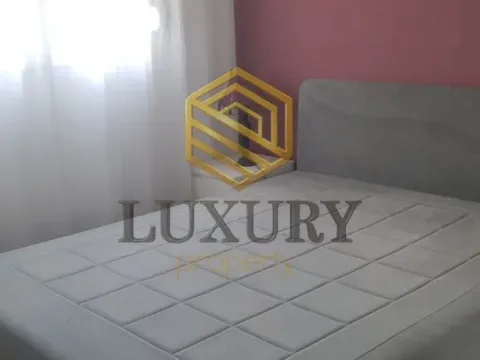 Izdavanje, trosoban stan, 100m², Blok 5, Podgorica - image 3