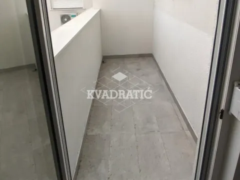 Prodaja, četvorosoban stan, 95m², Vukov Spomenik, Zvezdara Sve Podlokacije - image 13