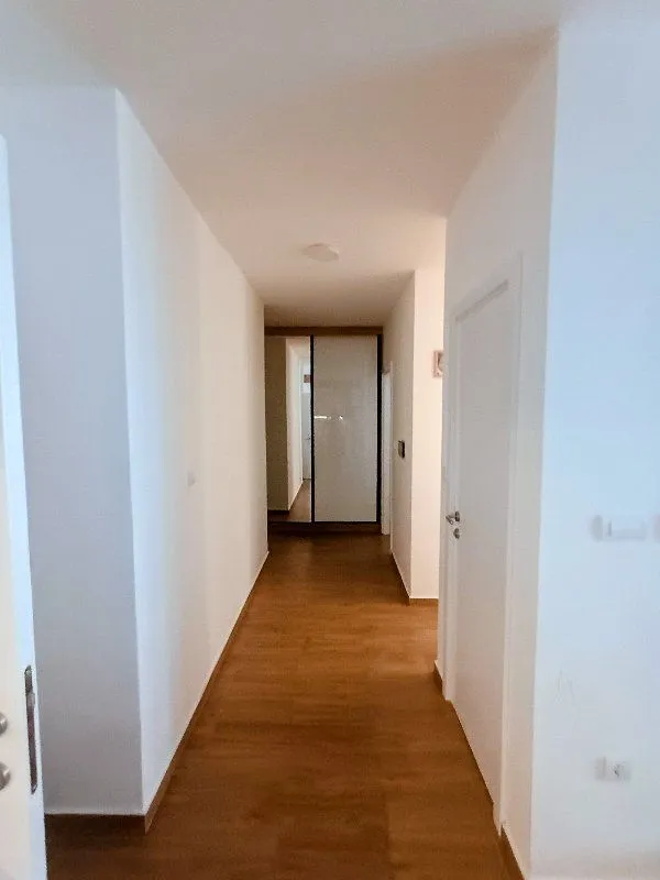 Prodaja, trosoban stan, 78m², Pančevo, Srbija