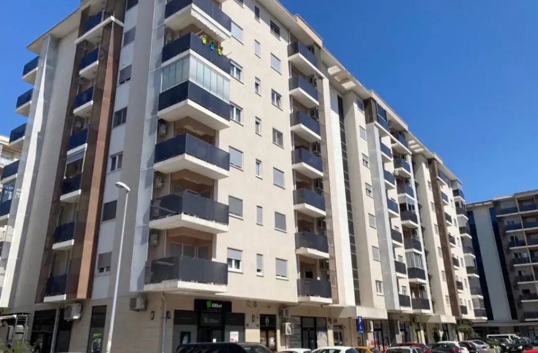 Rent, two bedroom apartment, 71m², City Kvart, Podgorica