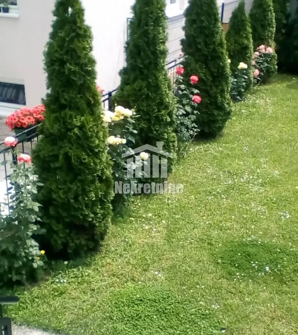 Prodaja, četvorosoban stan, 105m², Zemun Novi Grad, Zemun Sve Podlokacije