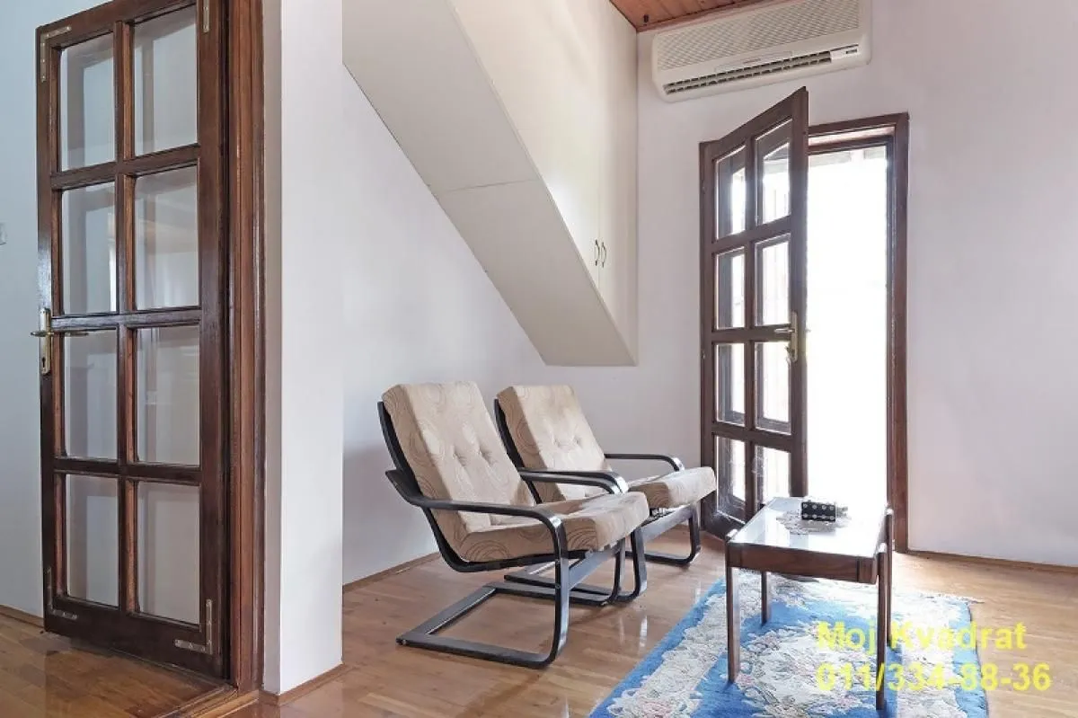 Izdavanje, kuća, 390m², Savski Venac, Beograd