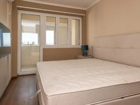 Izdavanje, dvosoban stan, 75m², Preko Morače, Podgorica - image 5