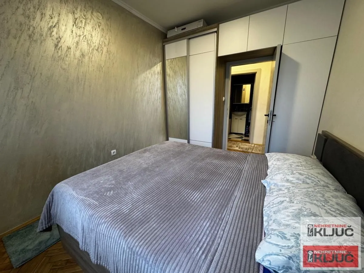 Prodaja, trosoban stan, 68m², Centar, Novi Sad